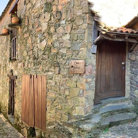 Casa Das Estatuas Gondramaz المظهر الخارجي الصورة